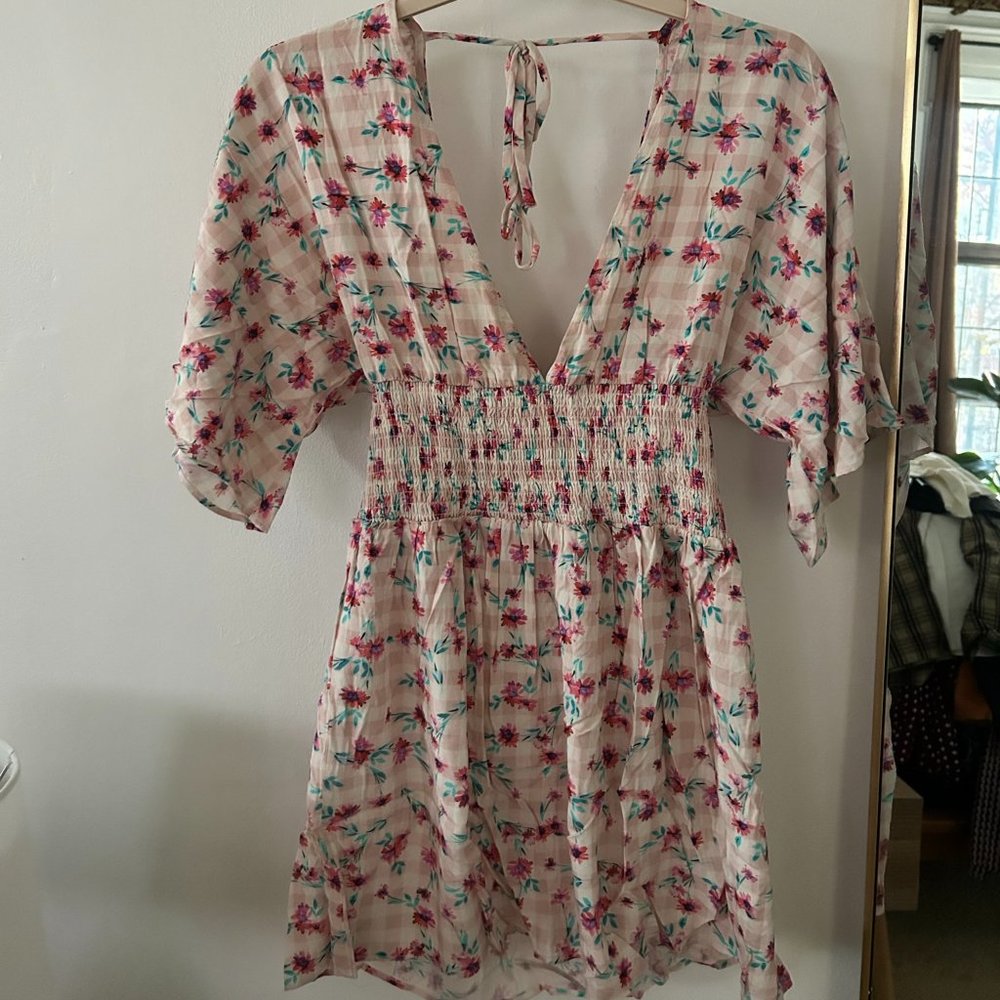 Lovers + Friends Smocked Waist Wide Sleeve Floral Print Pink Mini Dress (Medium)